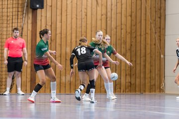 Bild 108 - wBJ HSG Kremperheide/Muensterdorf - HSG Joerl-Doppeleiche Vioel : Ergebnis: 34:23